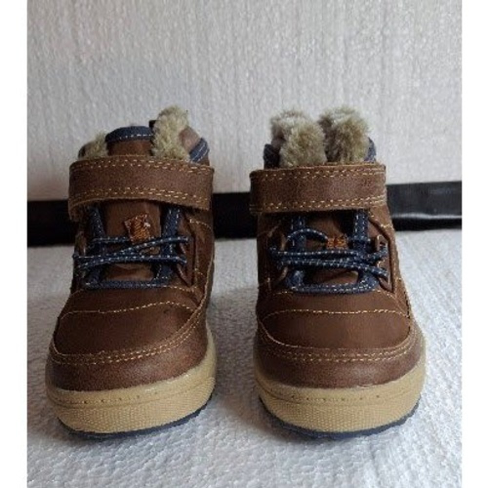 OshKosh Bgosh Toddler Boys Brown Faux Fur Lined Winter Boots Size 9